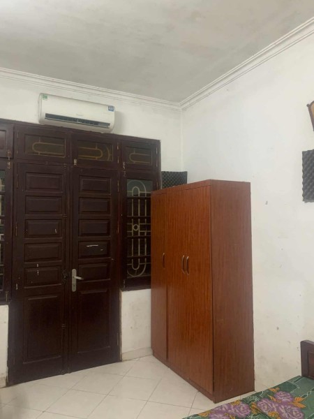 ( Ở Nhóm) Cho thuê nhà 43 Trung Kính + 204 Trần Duy Hưng 50mx4T 5PN 5DH ba gác oto cách 100m 15 tr