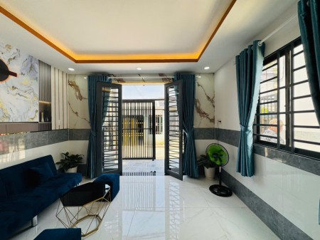 NHÀ ĐEP CHÍNH CHỦ BÁN GẤP 24M2, GIÁ 400TR, SHR