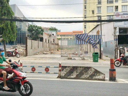 Cần bán lô đất FULL thổ cư Mặt Tiền Nguyễn Thị Thập Quận 7