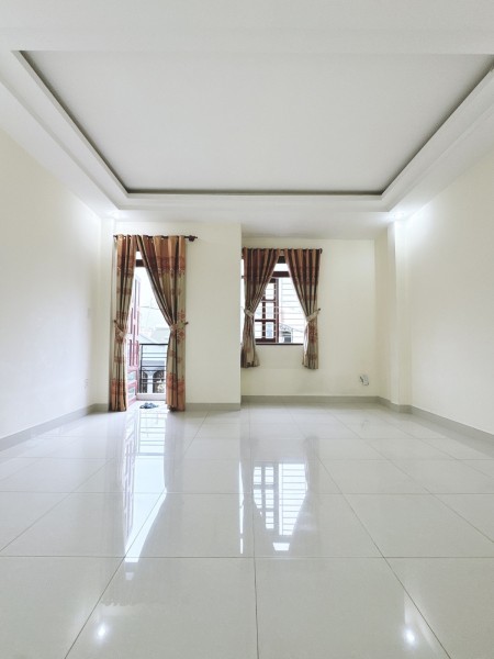 **Bán nhà B22/19 Bạch Đằng, phường 2 quận Tân Bình (5x20) 4 tầng