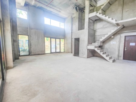 Giao bán nhanh căn shophouse khối đế 2 tầng quận 12 HCM , cho thuê 60-70tr/tháng, sẵn sổ lâu dài