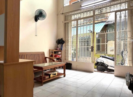 Bán Nhà Phường 4 Quận 10, Đường Hòa Hảo