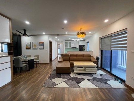 Lô Góc Ruby 3 – 6 Thang Máy – Full Nội Thất – Xem Nhà Cả Ngày!