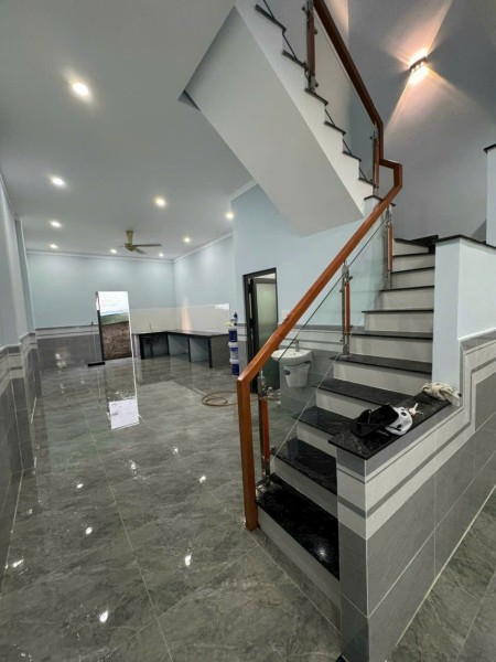 Bán nhà mặt tiền trần quốc toản phường bình đa