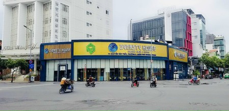 CHO THUÊ NHÀ MT HAI BÀ TRƯNG Q1 - DT: 300m