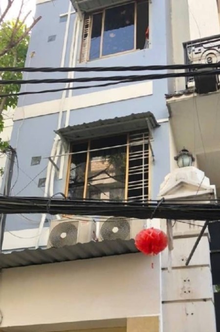 Nhà giá chỉ 3,2 tỷ – Mặt tiền hẻm xe tải Thích Quảng Đức, Phú Nhuận