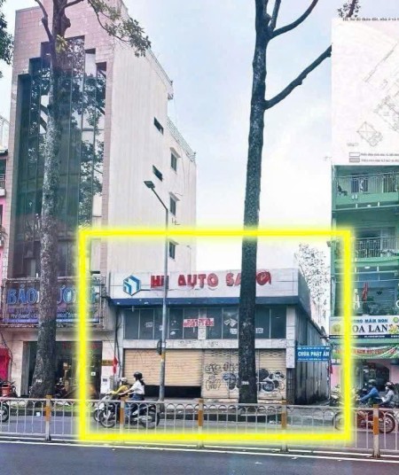 BÁN NHÀ MT TRẦN HƯNG ĐẠO QUẬN 1 - DT: 300m