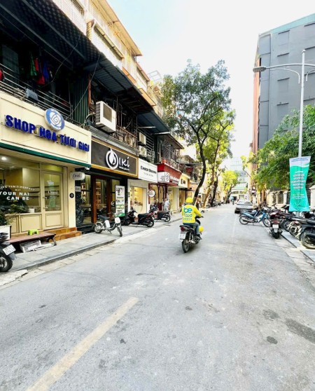 SHOP KINH DOANH PHỐ TRẦN QUỐC TOẢN – DÒNG TIỀN 400TR/NĂM