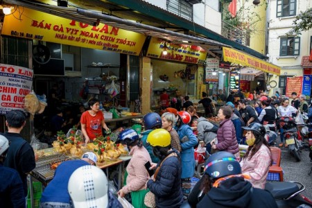 Ảnh 2 - Mặt phố Hàng Bè – 105M² – Dòng tiền khủng – Gía 96 tỷ…