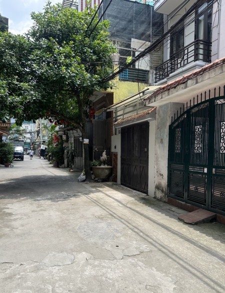 Bán Nhà Phân Lô Hoàng Mai 52m2,4 Tầng, Ngõ Thông, Ô Tô, 2Mặt Thoáng,Chỉ 7,95 Tỷ