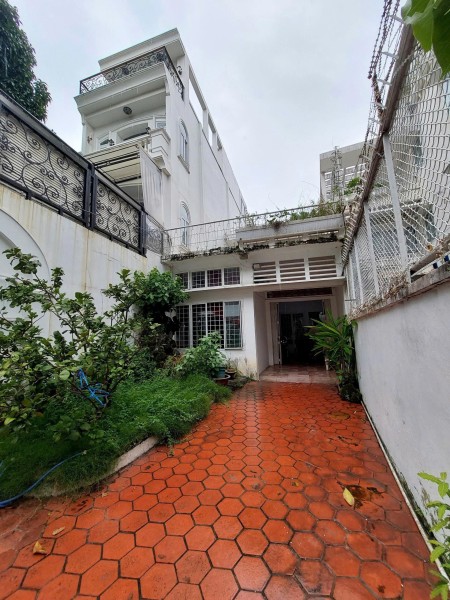 Chính chủ bán nhà siêu VIP hẻm xe hơi Võ Thị Sáu Q1 gần CV Lê Văn Tám