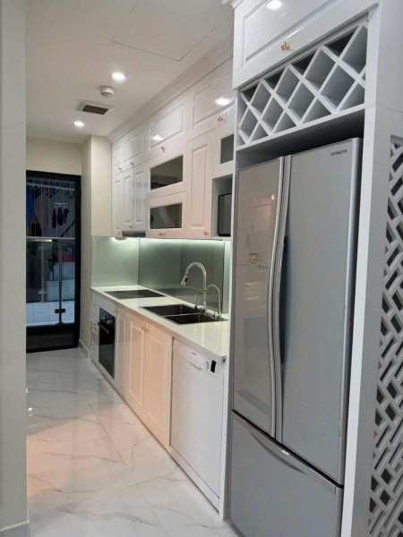 Cực rẻ! Bán chung cư VIMECO Nguyễn Chánh, 152m2, 4pn, 12 tỷ!