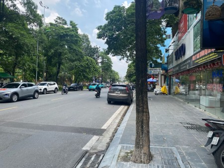 Ảnh 3 - Siêu phẩm mặt phố Văn Cao – Vị trí VIP – 3 mặt thoáng –…