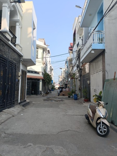 130m² nằm ngay giữa trung tâm đường Man Thiện, khu vực sầm uất, đắt đỏ nhất Q9 – Chỉ 6,9 tỷ