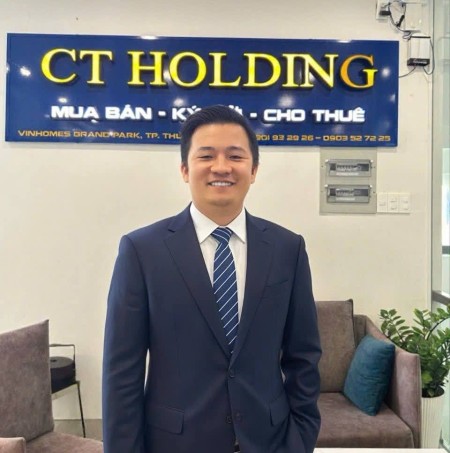 Nguyễn Mạnh Hùng