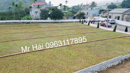400 - 450m2 giá hơn 4 triệu/m2 Lương Sơn, Hòa Bình