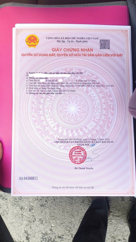 Chủ cần tiền bán ngộp lô đất gần bệnh viện Xuyên Á cách QL22 200m 5x23 có 104m2 thổ cư giá 1 tỏi 250