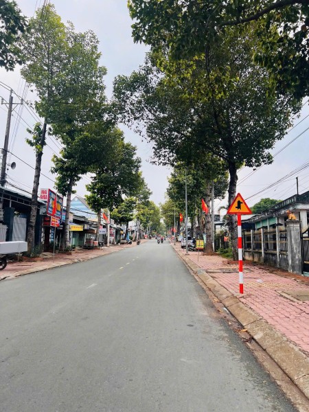 Cần bán lô đất 2 mặt tiền, 5x30, Bình Dương, giá chỉ 1,66 tỷ, hỗ trợ vay lên đến 70%