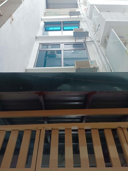 Bán nhà Cầu Giấy dọn vào ở ngay đẹp như hình