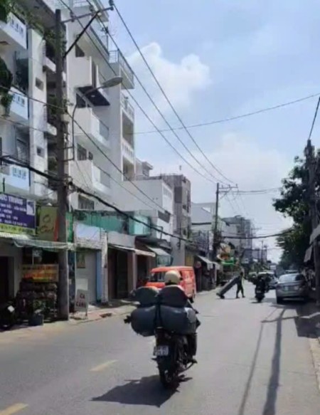 Ảnh 2 - GÒ VẤP, BÁN NHÀ C4 MẶT TIỀN LÊ HOÀNG PHÁI VÒNG XOAY NGUYỄN…