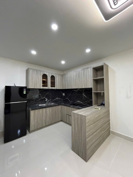 BÁN NHÀ MỚI – VỊ TRÍ ĐẸP TRUNG TÂM PHỐ