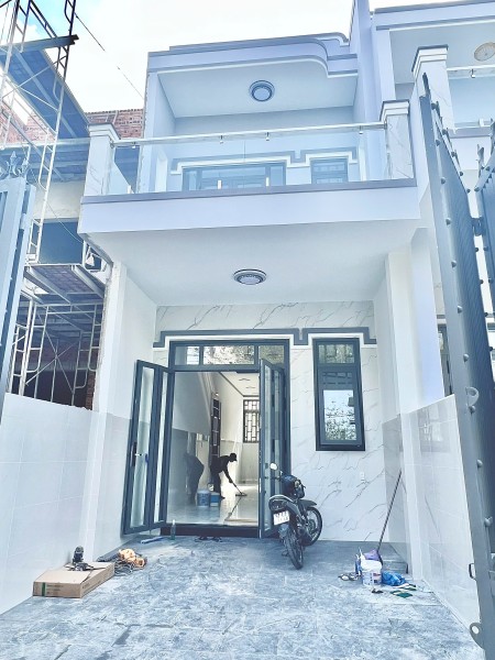 Nhà mới, hẻm 1 xẹt QL13, đối diện chợ Bưng Bầu, TC 60m², đường nhựa 5m, giá 2,65 tỷ