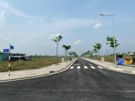 CHỦ ĐI ĐỊNH CƯ NÊN CẦN RA GẤP LÔ ĐẤT ĐẸP TẠI ĐỨC HOÀ LONG AN