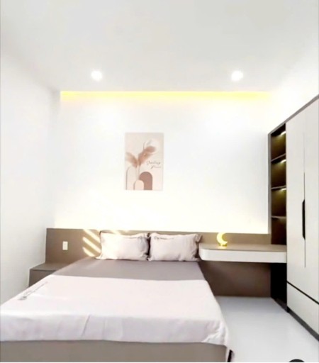  NHÀ PHỐ CAO CẤP NGAY CHỢ BÀ HÔM – TRỤC TL10 BÌNH TÂN