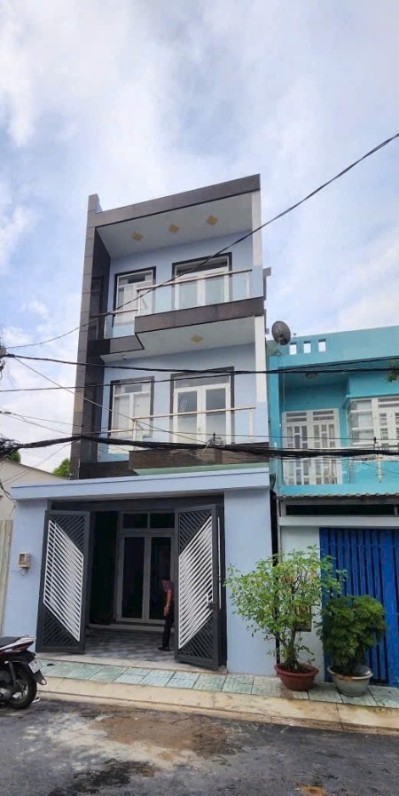 Nhà mới xây – Giá tốt – Xem là thích