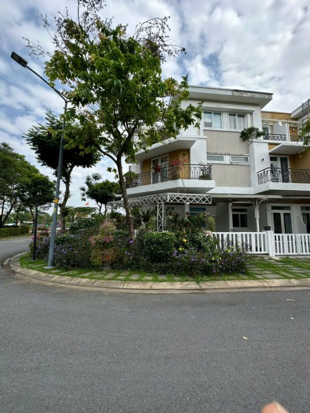 BÁN NHÀ 2 MẶT TIỀN 175M2 VIEW CÔNG VIÊN - HỒ BƠI DỰ ÁN LOVERA PARK KHANG ĐIỀN BÌNH CHÁNH (VIEW ĐẸP)