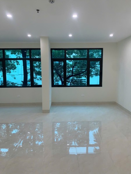 CHO THUÊ TÒA VĂN PHÒNG MỚI XÂY PHỐ NGUYỄN CHÍ THANH, ĐỐNG ĐA, HÀ NỘI