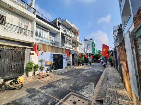 Bán nhà mới xây Full nội thất đường số 8 Linh Xuân Thủ…