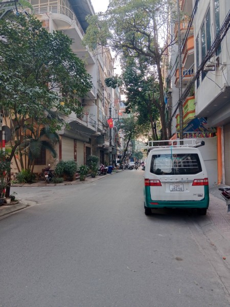 Ảnh 2 - Bán Nhà Kinh Doanh Tam Trinh, Hoàng Mai 97m, 3 tầng, mt 7.5m, giá 33 Tỷ.