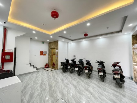 Bán Tòa Căn Hộ Dịch Vụ Trong Ngõ Đội Cấn, Ba Đình - 7 Tầng Thang Máy 11 Phòng Giá 19,5 Tỷ