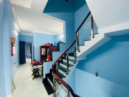  BÁN NHÀ 3 TẦNG – HẺM XE HƠI THÔNG – LINH TÂY