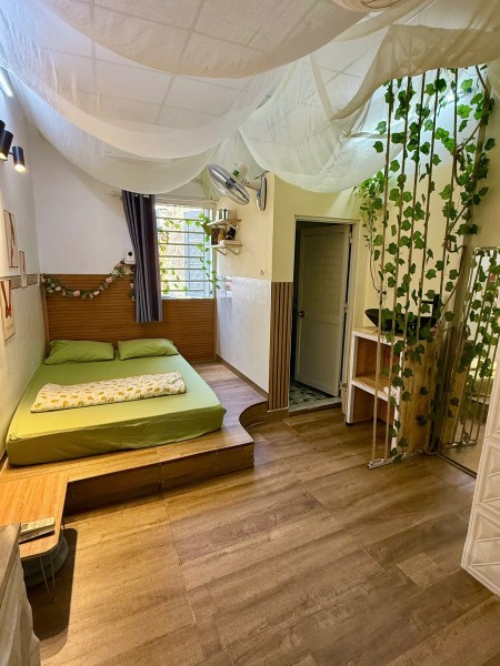 Cho thuê nhà phố Bình thạnh giá 13tr/tháng gần ĐH Ngoại thương và bến xe miền Đông cũ.