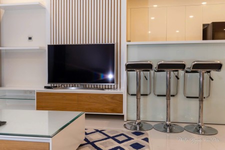 Cho thuê 3PN vinhomes central park full nội thất