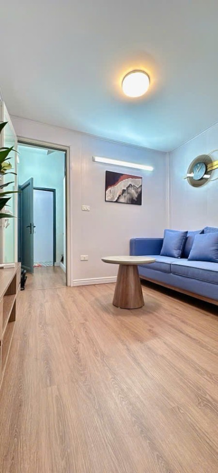 Nhà tập thể 2 tầng trung tâm Hoàng Mai