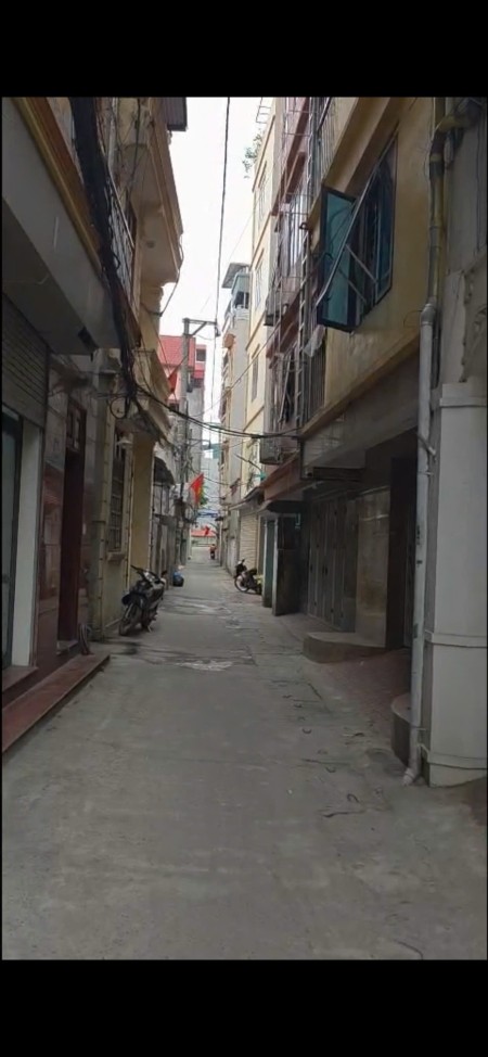 CỔ NHUẾ - ĐÔNG NGẠC - BẮC TỪ LIÊM - NHÀ PHÂN LÔ - Ô TÔ ĐỖ CỬA