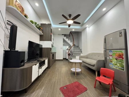 SIÊU CHẤT BÁN NHÀ BẠCH MAI 5,6TỶ 30M 5 TẦNG MT3,8M Ô TÔ BA GÁC ĐỖ CỬA NỘI THẤT ĐẸP