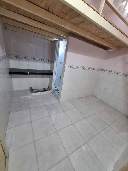 Phòng trọ có gác, máy lạnh Hẻm 98 Bùi Văn Ba, Quận 7
