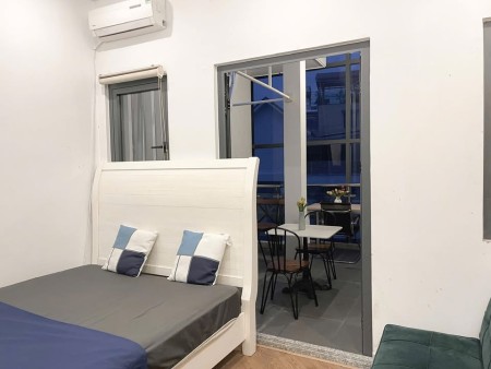 Studio ban công view chill, đầy đủ nội thất tại KDC Him Lam, Quận 7