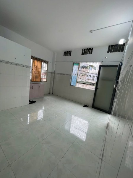 Phòng trọ 466 Tân Kỳ Tân Quý, Tân Phú - Giá 2.49 triệu