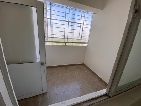 Ảnh 3 - Bán 2pn2wc 95m2 PHÚ MỸ THUẬN, tầng cao view sông. Giá bán 2.6…