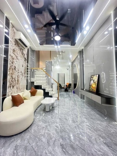 Nhà hẻm xe hơi 3PN, 3.5x10m, gần Emart Phan Huy Ích, giá 5.56 tỷ