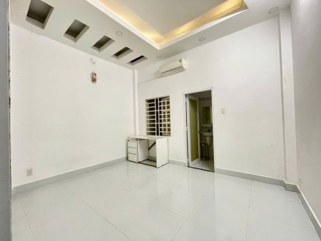 Cho thuê phòng 25m2 đầy đủ tiện nghi tại Nguyễn Tư Giản, Gò Vấp