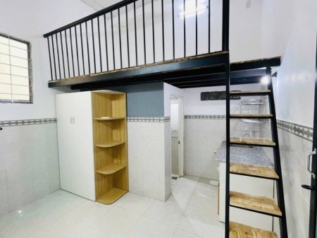Phòng trọ có gác, đầy đủ tiện nghi tại 78 Hà Thị Đát, Tân Phú