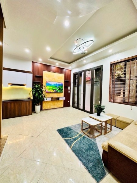 NHÀ ĐẸP ĐỊNH CÔNG THƯỢNG – 31M² x 5 TẦNG – MẶT TIỀN 5M HIẾM