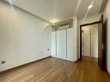 Cần cho thuê căn hộ Nguyễn Kim, trung tâm Quân 10, 2PN, 2WC, nhà mới