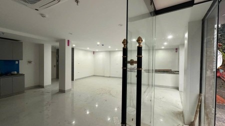 Cho Thuê Nhà Nguyên Căn Hoặc Kinh Doanh